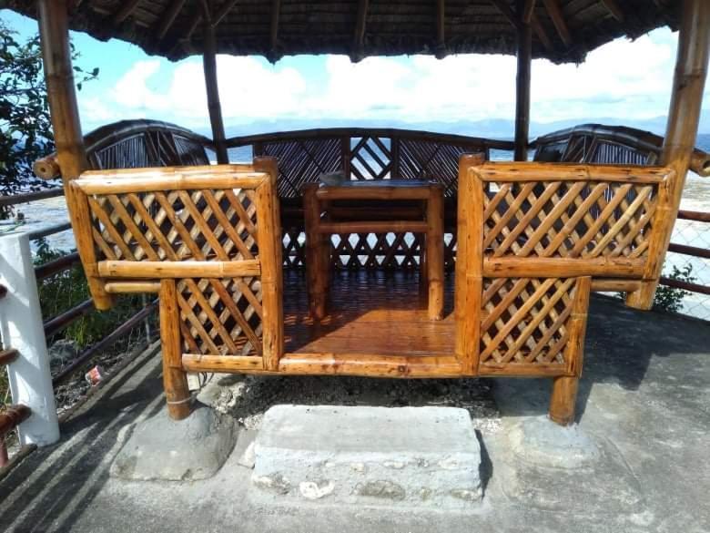 Tauig Beach Resort Moalboal Exterior foto