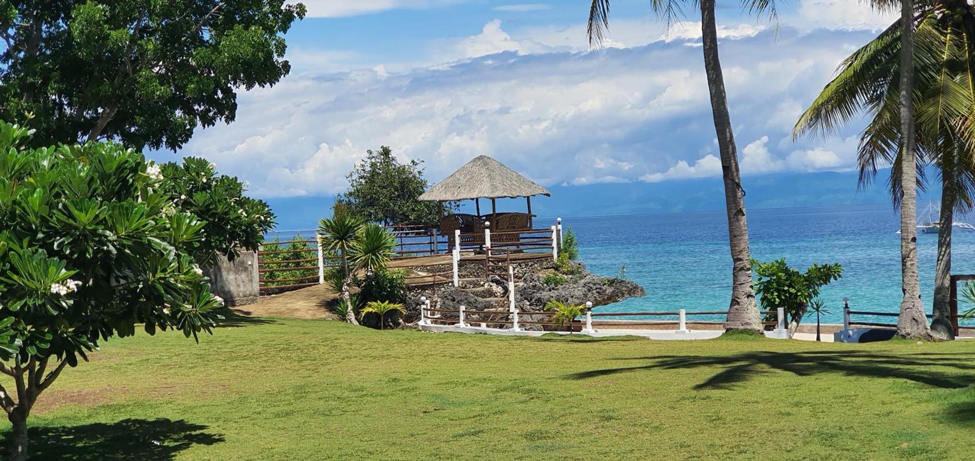 Tauig Beach Resort Moalboal Zimmer foto
